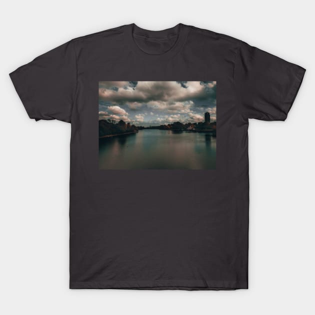 The Serpentine - London T-Shirt by Scala Ad Astra Forum